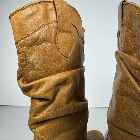 Steve Madden Leather Western Style Cowboy Boot Tan Womens Size 6 - Picture 8 of 9